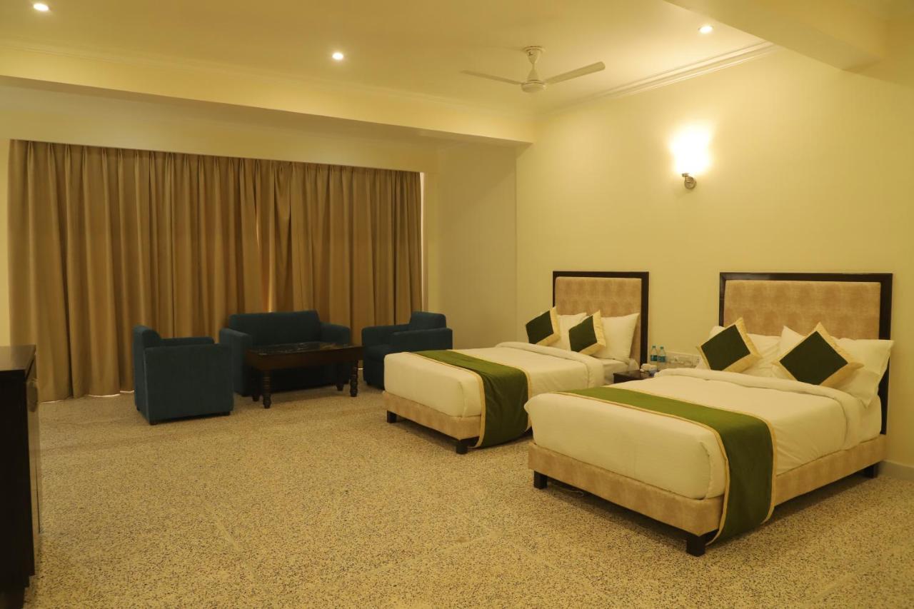 Gautam Hotels & Resorts Khajurāho Exterior foto